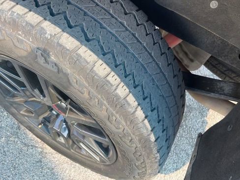 Used 2024 GMC Sierra 1500 Elevation w/ X31 Off-Road Package AWD/4WD image 8