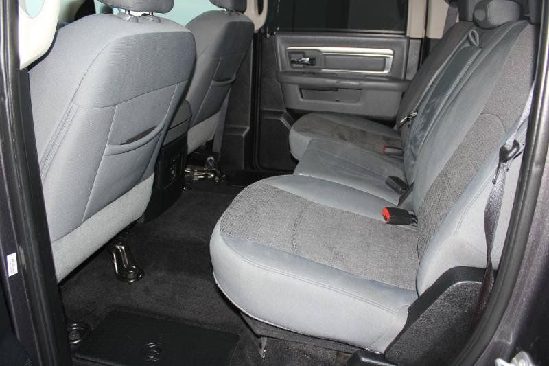 Used 2017 RAM 1500 Big Horn RWD image 14