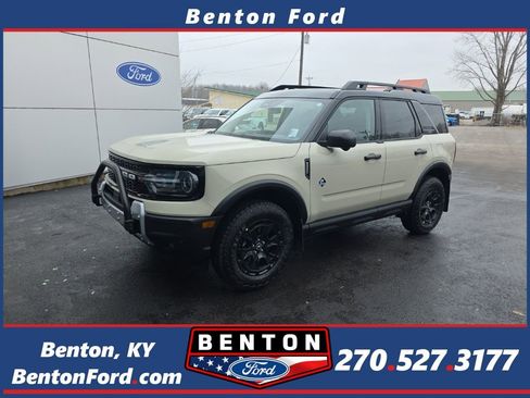 New 2025 Ford Bronco Sport Outer Banks w/ Sasquatch Outer Banks Package AWD/4WD image 1