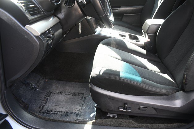 Used 2014 Subaru Outback 2.5i Premium AWD/4WD image 15