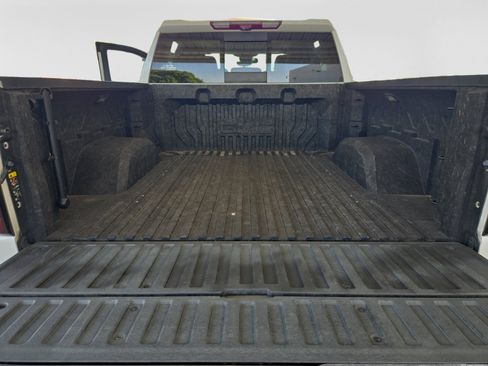 Used 2022 GMC Sierra 1500 Denali Ultimate AWD/4WD image 18