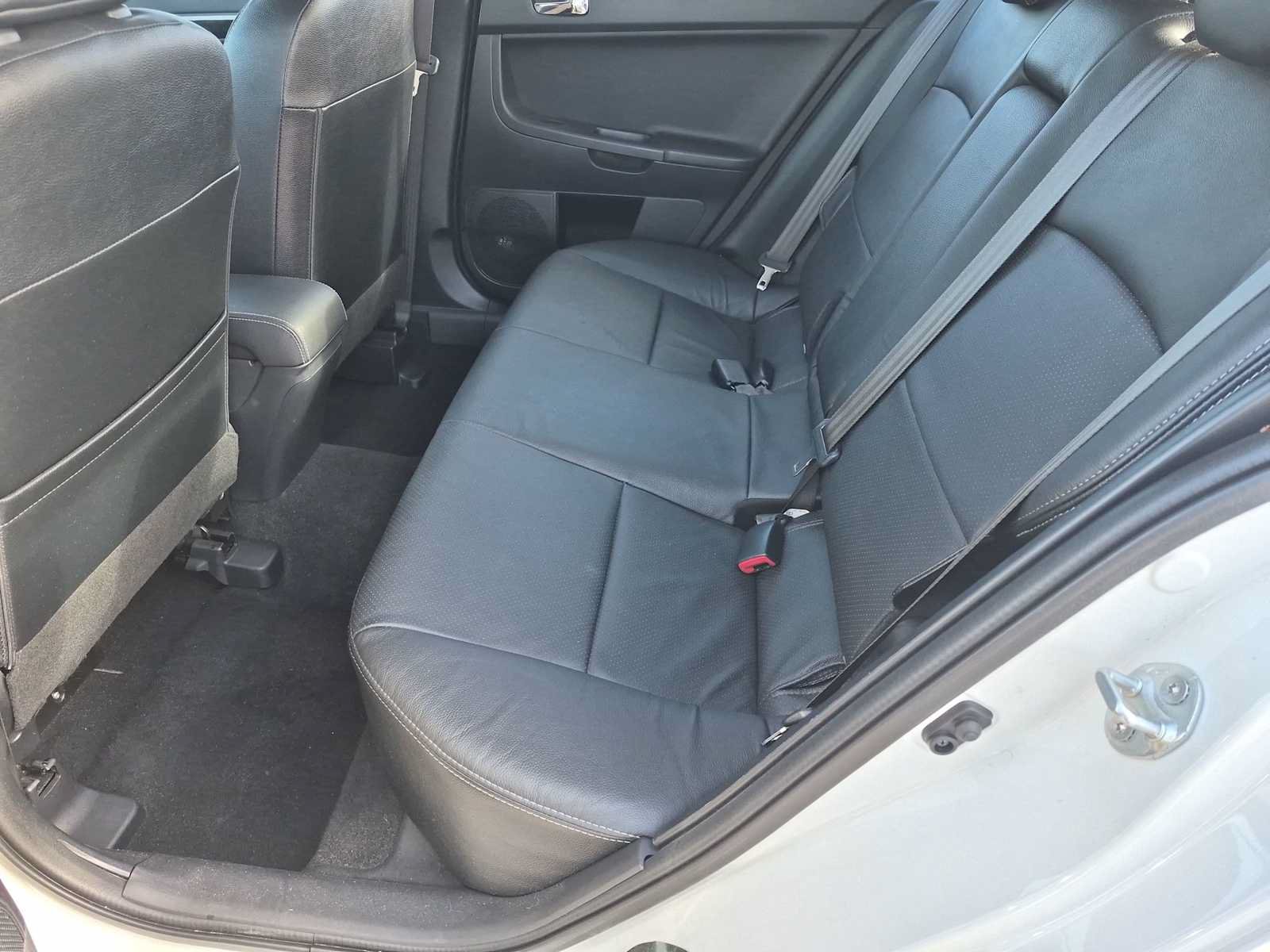 Used 2013 Mitsubishi Lancer GT FWD image 19