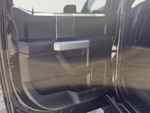 Used 2020 Ford F150 Lariat AWD/4WD image 29