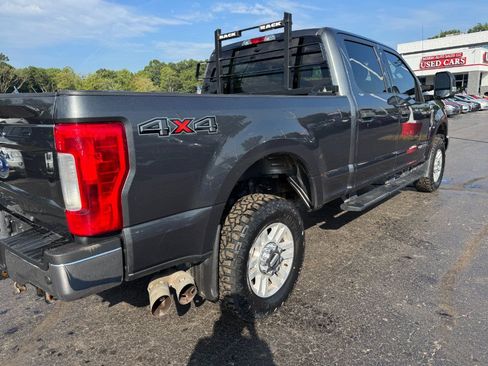 Used 2018 Ford F250 XLT w/ XLT Value Package AWD/4WD image 11