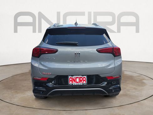 Used 2025 Buick Encore GX Sport Touring FWD image 9