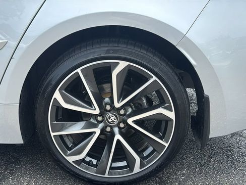 Used 2022 Toyota Corolla SE FWD image 9