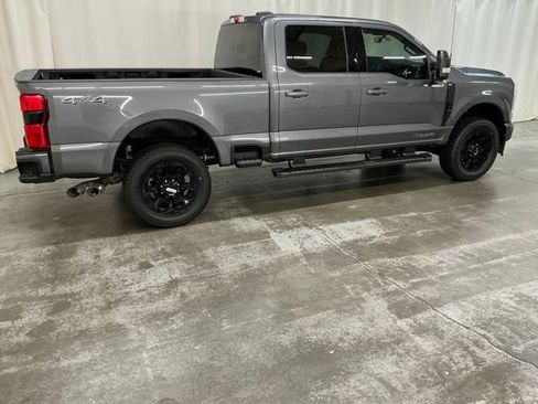 New 2026 Ford F250 XLT w/ XLT Premium Package AWD/4WD image 2