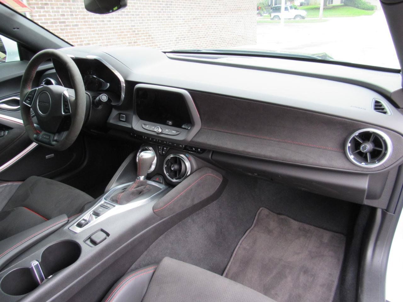 Used 2017 Chevrolet Camaro ZL1 RWD image 50