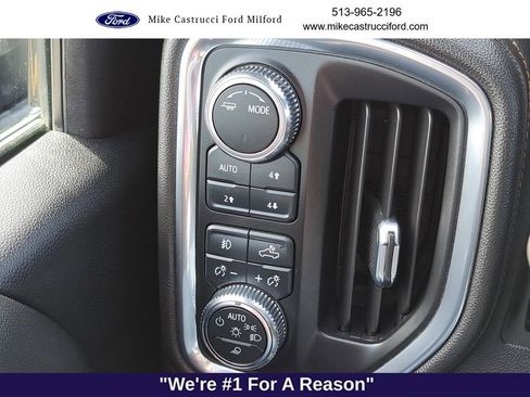 Used 2023 GMC Sierra 3500 AT4 w/ AT4 Premium Plus Package image 17
