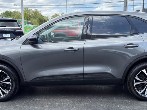 Used 2022 Ford Escape SE w/ SE Sport Appearance Package AWD/4WD image 14