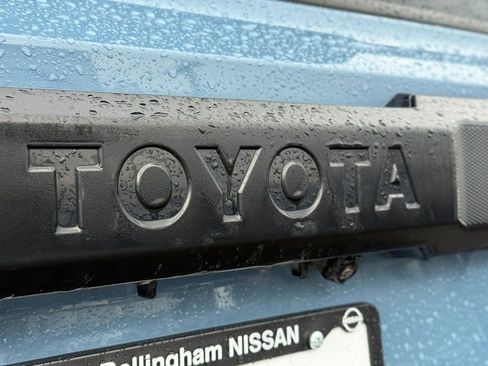 Used 2025 Toyota 4Runner TRD Off-Road image 11