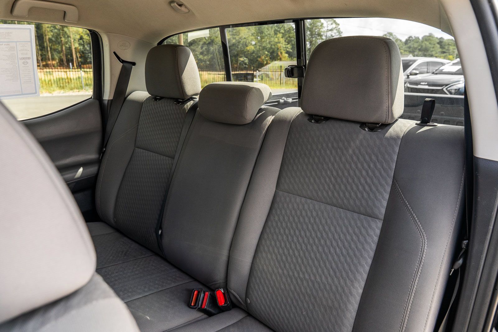 Used 2021 Toyota Tacoma SR AWD/4WD image 18