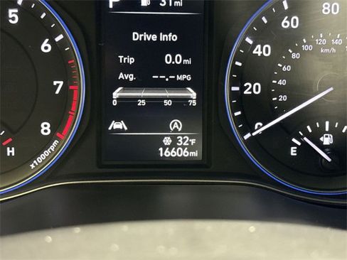 Used 2023 Hyundai Kona SEL image 15