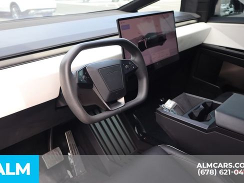 Used 2024 Tesla Cybertruck AWD Crew Cab image 11