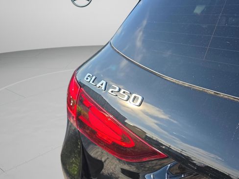 Certified 2025 Mercedes-Benz GLA 250 image 28