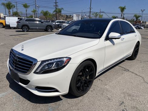 Used 2016 Mercedes-Benz S 550 Sedan image 2