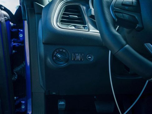 Used 2016 Dodge Challenger SRT Hellcat image 54