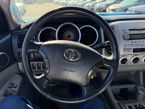 Used 2006 Toyota Tacoma 4x4 Access Cab V6 image 7