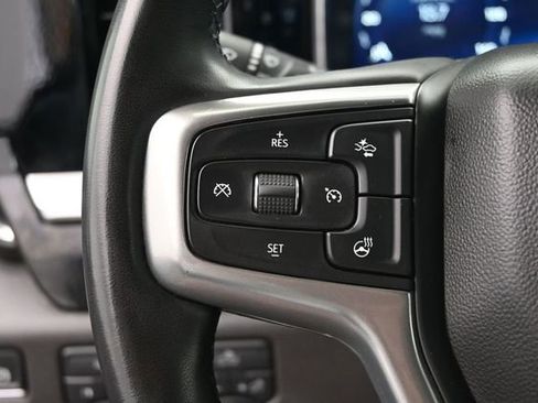 Used 2025 Chevrolet Silverado 1500 LT AWD/4WD image 31