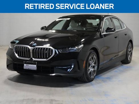 Used 2026 BMW i5 eDrive40 AWD/4WD image 1