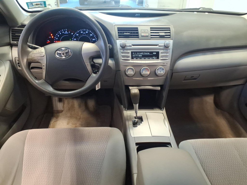 Used 2011 Toyota Camry LE w/ LE Extra-Value Pkg FWD image 9