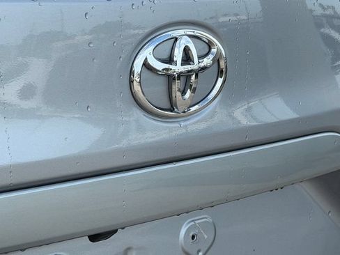 Used 2024 Toyota Corolla Cross LE FWD image 10