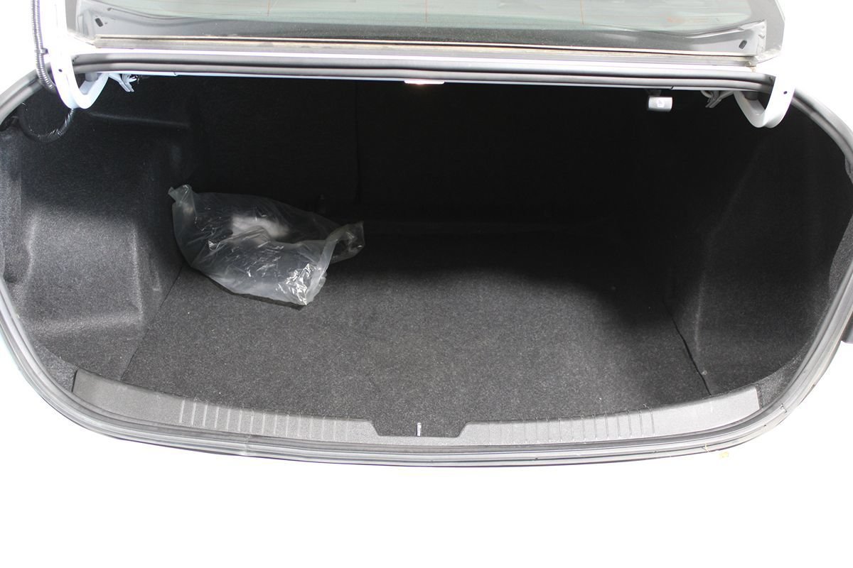 Used 2023 Chevrolet Malibu LT FWD image 27