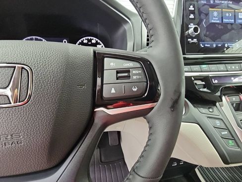 New 2026 Honda Odyssey EX-L image 26