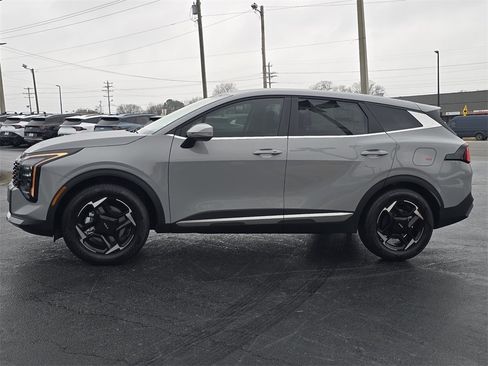 New 2026 Kia Sportage EX image 6