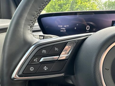 Used 2026 Buick Enclave Preferred AWD/4WD image 13