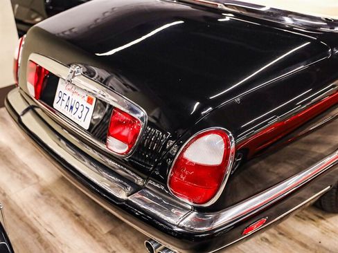 Used 2000 Rolls-Royce Corniche RWD image 5