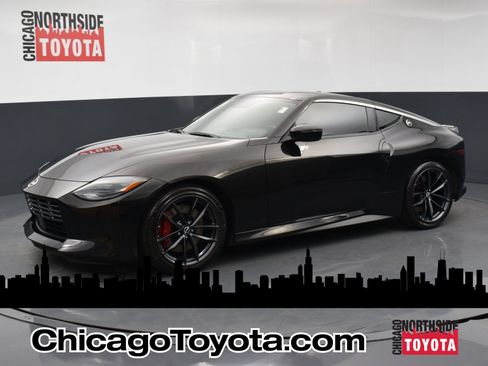 Used 2023 Nissan Z w/ Floor Mat Package (L93) RWD image 1