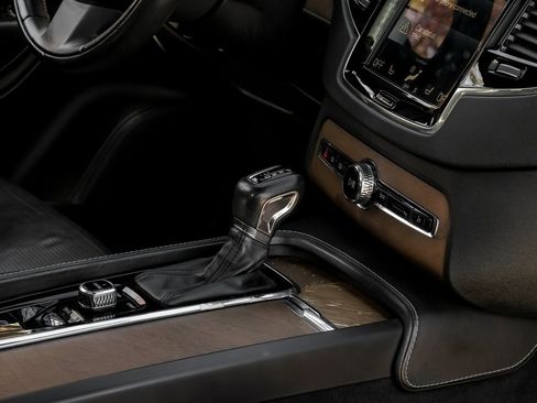 Used 2017 Volvo XC90 T6 Inscription image 29