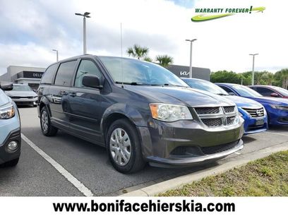 Used 2017 Dodge Grand Caravan SE w/ Power Window Group
