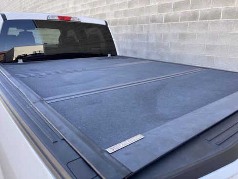 Used 2019 Ford F150 XLT w/ Trailer Tow Package image 8