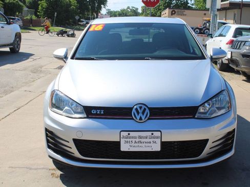 Used 2016 Volkswagen GTI S FWD image 3