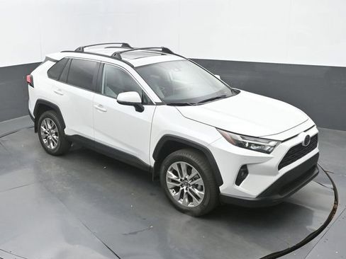 Used 2025 Toyota RAV4 XLE Premium image 13