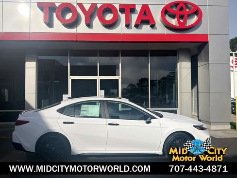 New 2026 Toyota Camry Hybrid w/ Convenience Package AWD/4WD image 1