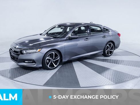 Used 2018 Honda Accord Sport image 3