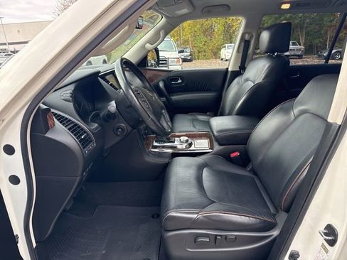 Used 2019 Nissan Armada Platinum w/ Interior Lighting Package image 11