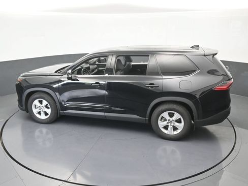 Used 2025 Toyota Grand Highlander FWD image 46