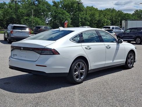 Used 2023 Honda Accord EX image 5