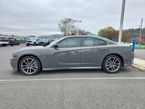 Used 2023 Dodge Charger R/T RWD image 7