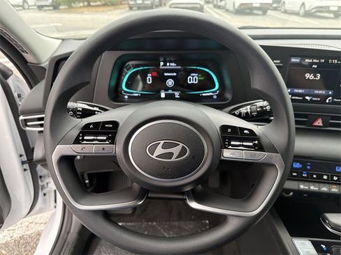 New 2026 Hyundai Elantra Blue image 23