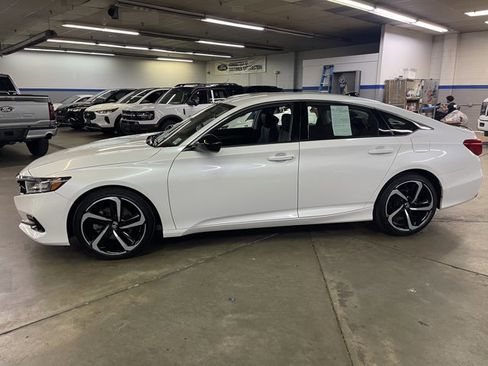 Used 2022 Honda Accord Sport Special Edition image 4