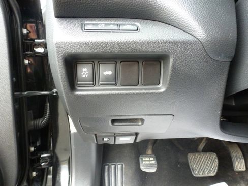 Used 2013 Nissan Altima 2.5 FWD image 16