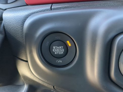 Used 2021 Jeep Wrangler Unlimited Rubicon w/ Safety Group image 32