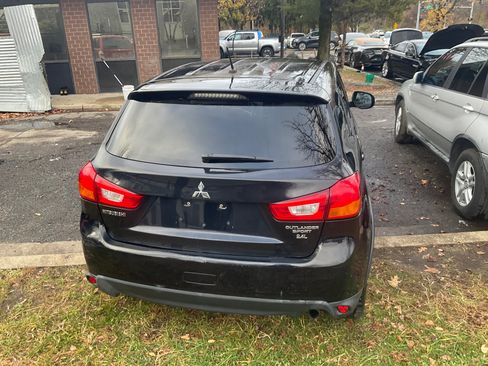 Used 2016 Mitsubishi Outlander Sport SE image 9