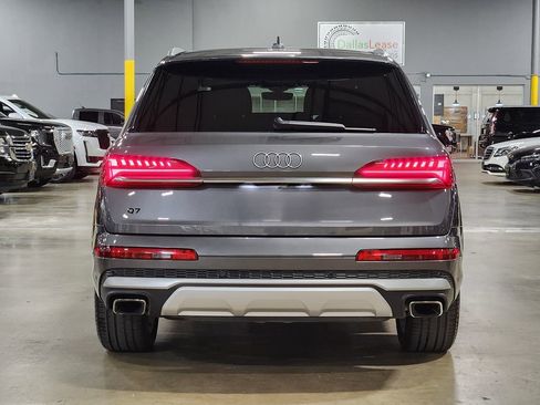 Used 2025 Audi Q7 3.0T Premium Plus AWD/4WD image 10