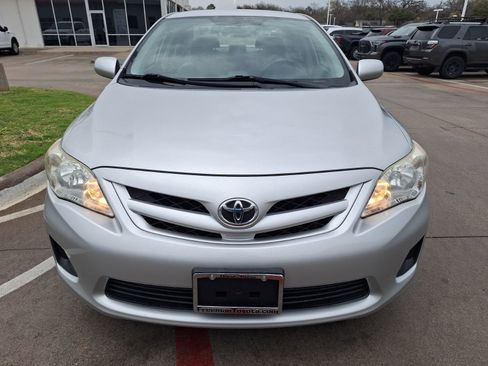 Used 2012 Toyota Corolla LE image 9